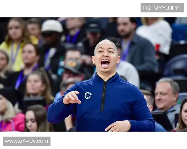 明天对阵雷霆泰伦卢谈小卡和比尔出战情况尚不明朗 明天对阵雷霆泰伦卢谈小卡和比尔出战情况尚不明朗