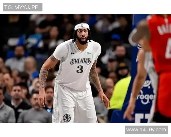 独行侠计划寻求专家评估浓眉手部伤势以确定恢复方案